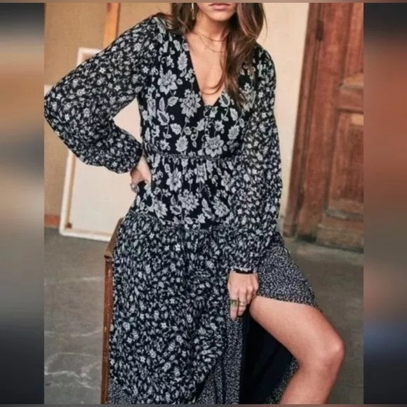 Sézane Dress Noreen Floral Tiered Cottagecore Maxi Dress Black White 34 - Picture 2 of 12